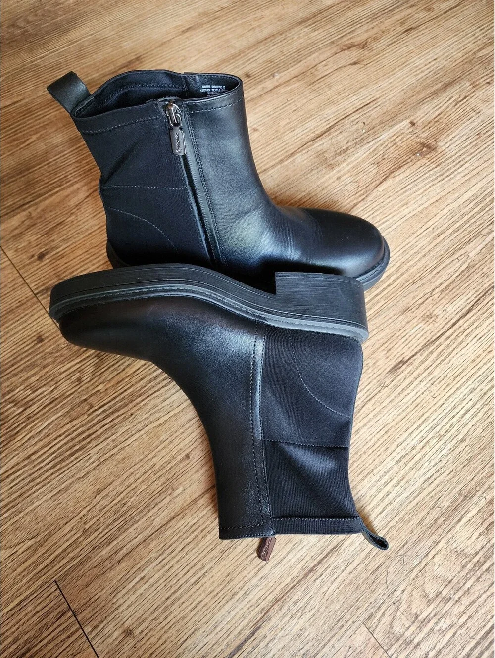 Blondo water proofBlack Leather Ankle Boots with Side Zipper and Chunky Heel